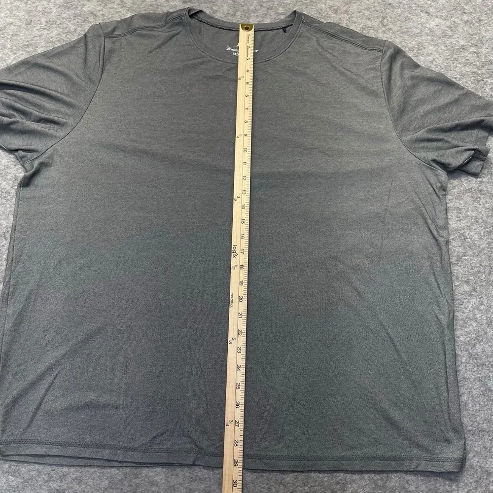 Tommy Bahama T-Shirt Mens XXXL Short Sleeve Breathable Poly Blend Grey Solid